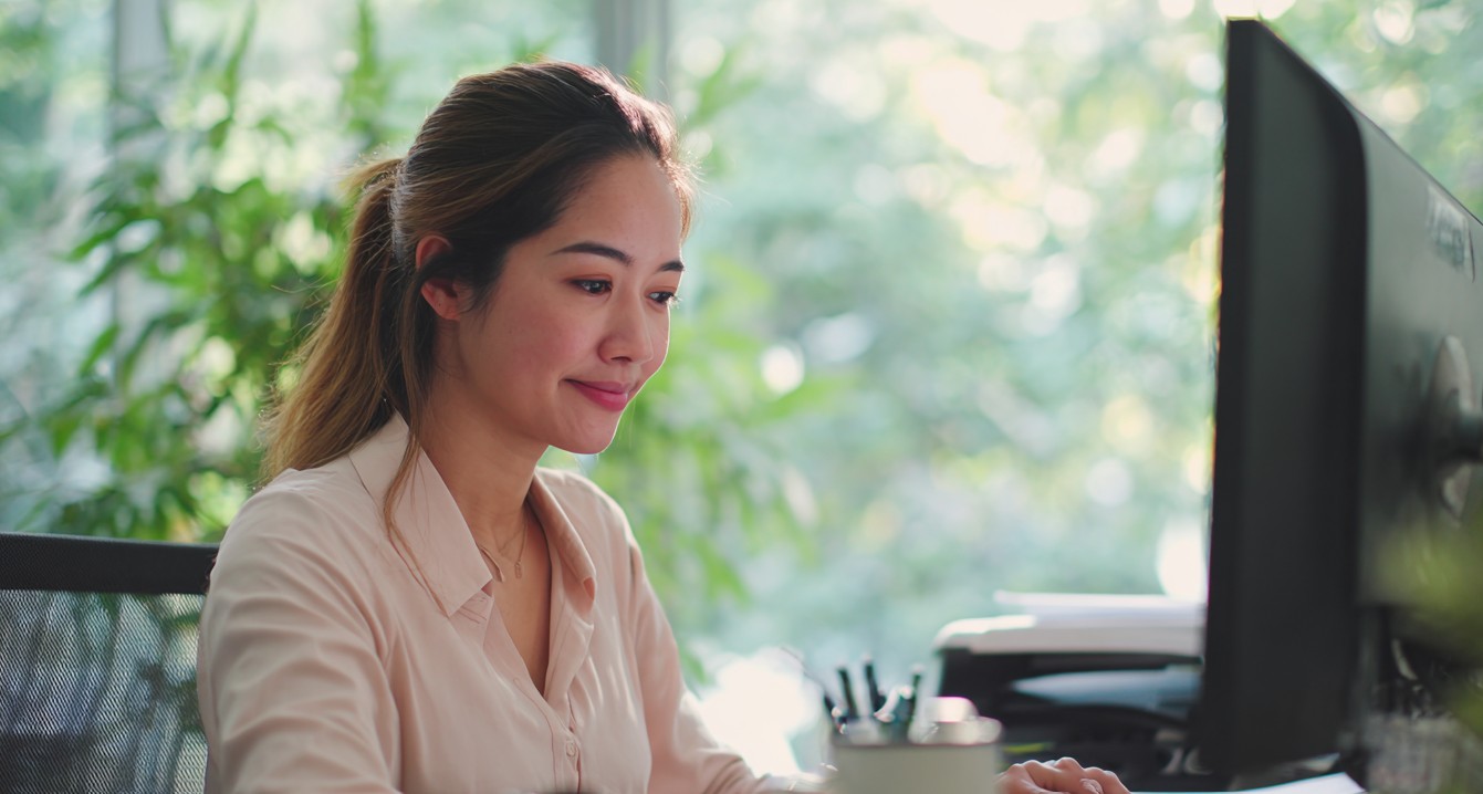 How Do I Pay A Filipino Virtual Assistant?