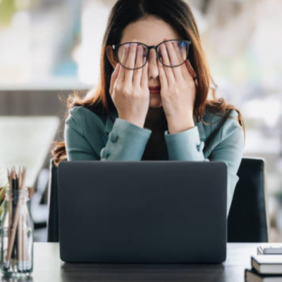 solopreneur-drowning